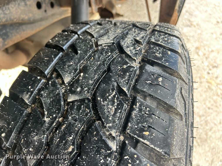 image for item EK2820 2011 Ford F150 XLT SuperCab pickup truck