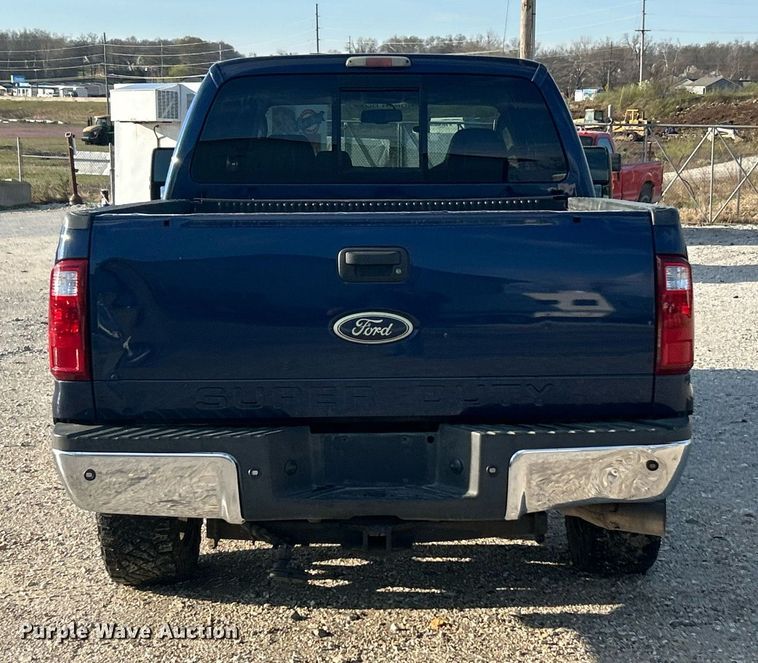 image for item EK2821 2008 Ford F250 Super Duty Lariat Crew Cab pickup truck