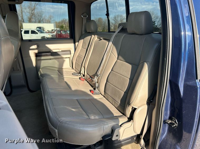 image for item EK2821 2008 Ford F250 Super Duty Lariat Crew Cab pickup truck