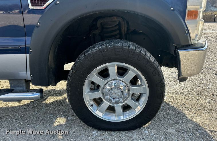 image for item EK2821 2008 Ford F250 Super Duty Lariat Crew Cab pickup truck