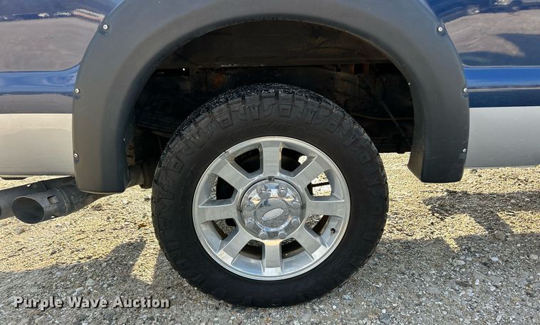 image for item EK2821 2008 Ford F250 Super Duty Lariat Crew Cab pickup truck