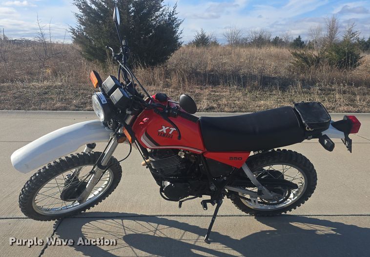 image for item EK5051 1982 Yamaha XT550 motorcycle