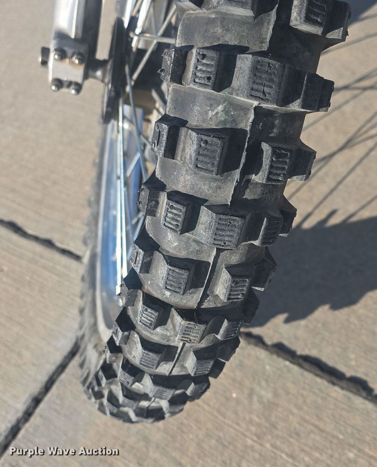 image for item EK5051 1982 Yamaha XT550 motorcycle