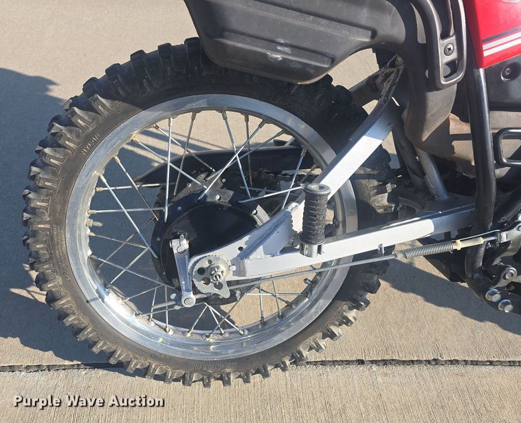 image for item EK5051 1982 Yamaha XT550 motorcycle