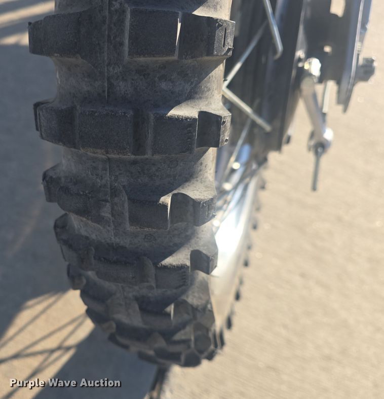 image for item EK5051 1982 Yamaha XT550 motorcycle