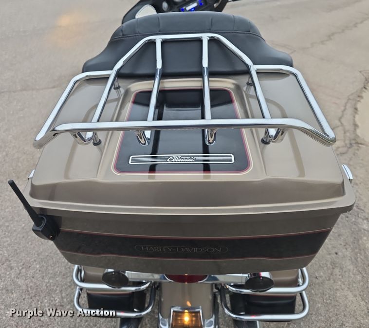 image for item EK5102 2005 Harley Davidson Electra Glide Classic motorcycle