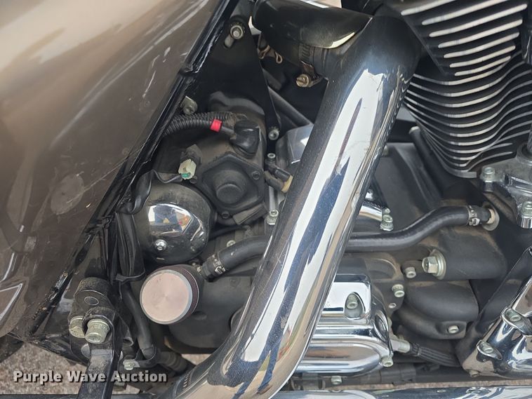 image for item EK5102 2005 Harley Davidson Electra Glide Classic motorcycle