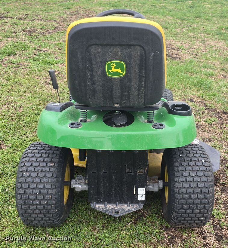 image for item EK5111 John Deere D120 lawn mower