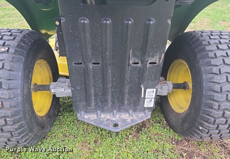 image for item EK5111 John Deere D120 lawn mower