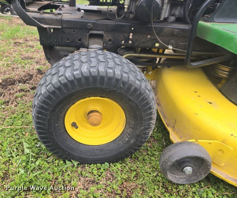 image for item EK5111 John Deere D120 lawn mower