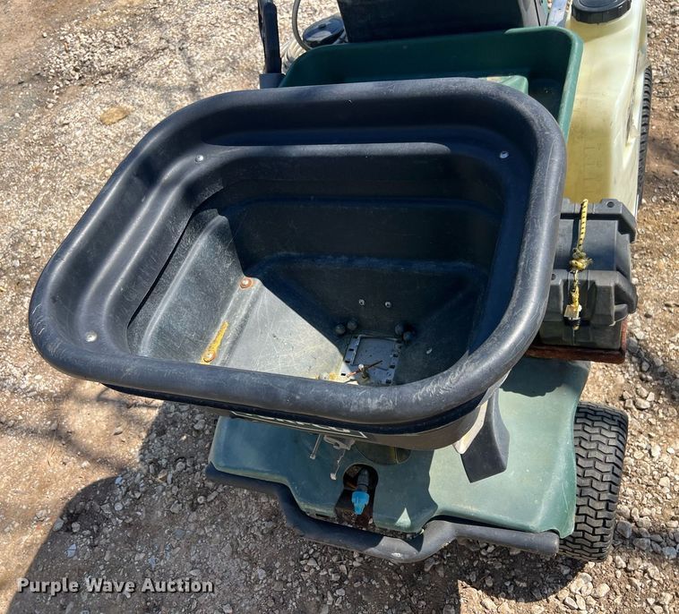 image for item EL5546 TURFCO T3000I applicator
