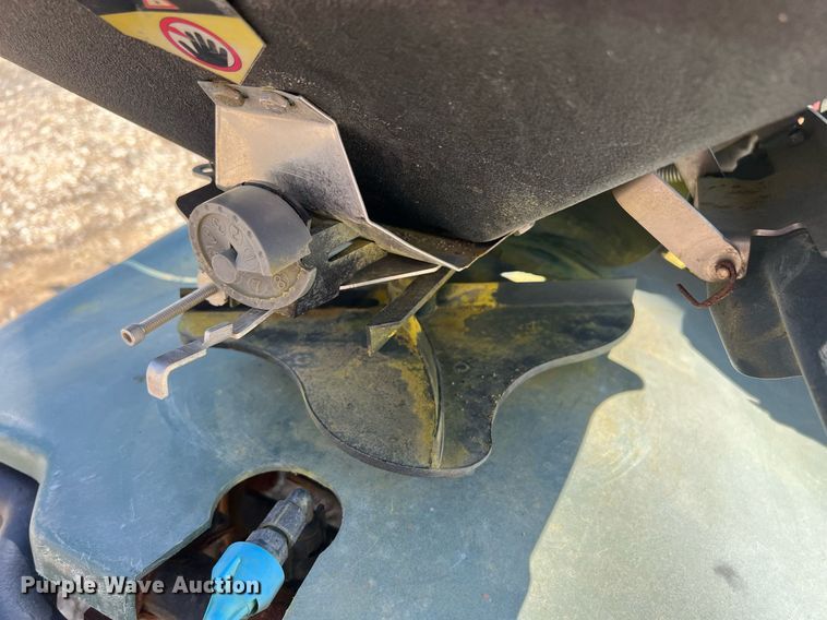 image for item EL5546 TURFCO T3000I applicator