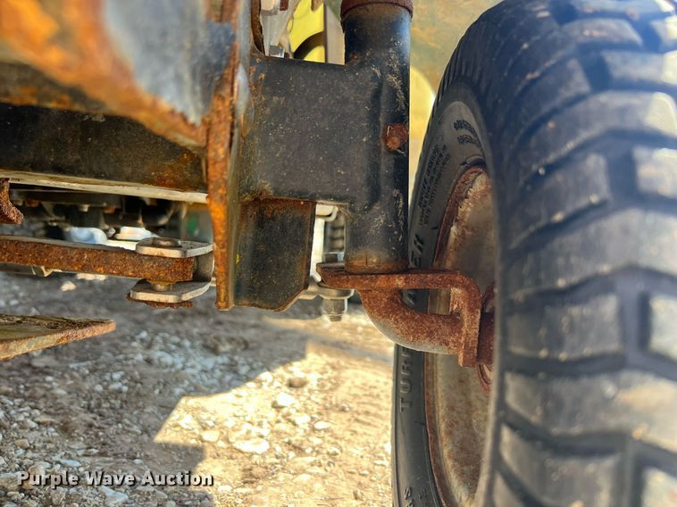 image for item EL5546 TURFCO T3000I applicator