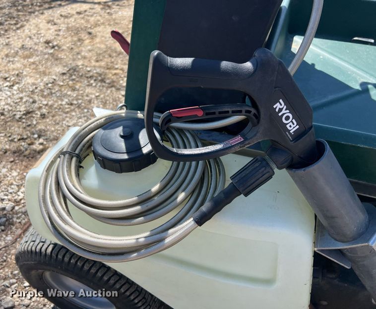 image for item EL5546 TURFCO T3000I applicator