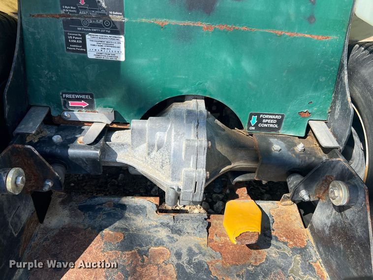 image for item EL5546 TURFCO T3000I applicator