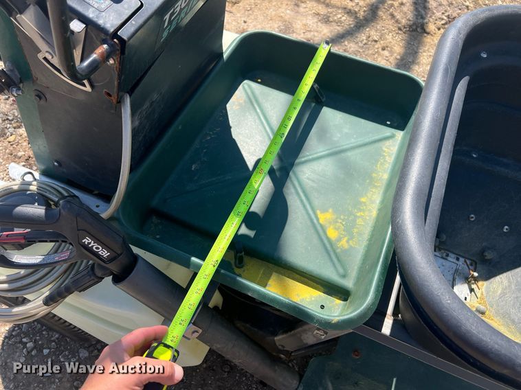 image for item EL5546 TURFCO T3000I applicator