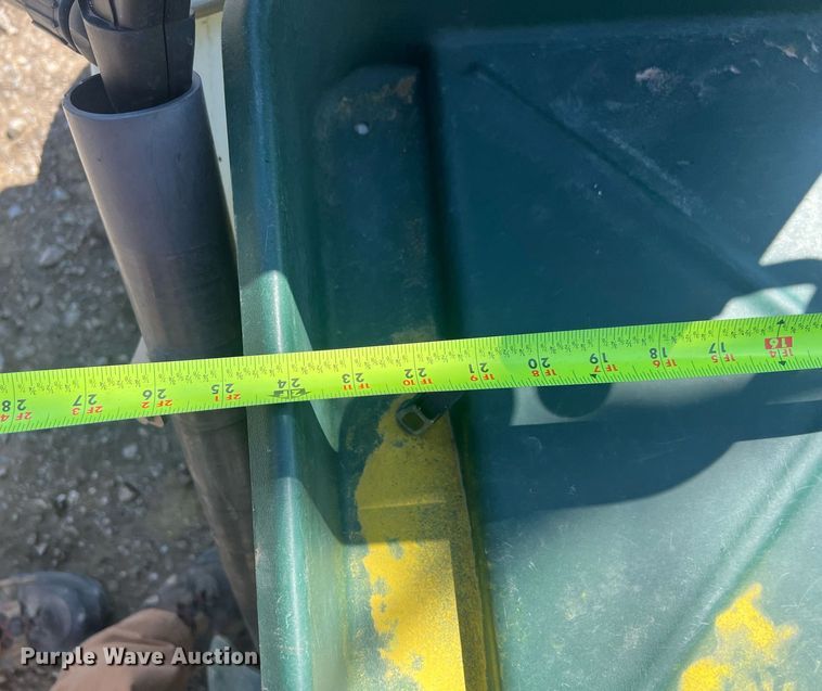 image for item EL5546 TURFCO T3000I applicator