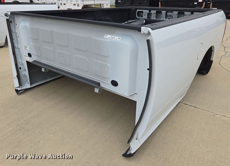 image for item EL5554 Pickup truck bed