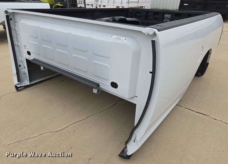 image for item EL5555 Pickup truck bed