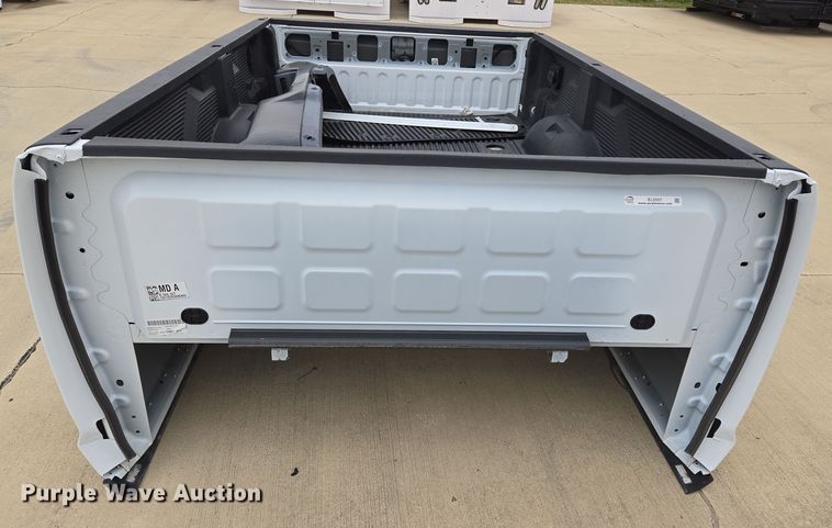 image for item EL5557 Pickup truck bed