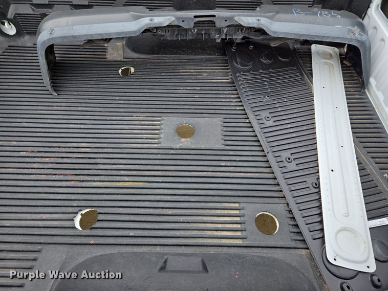 image for item EL5557 Pickup truck bed