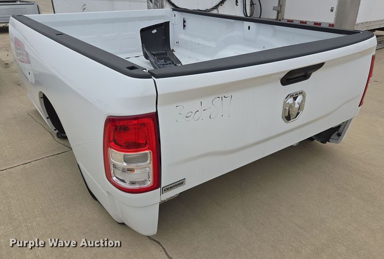 image for item EL5559 Pickup truck bed
