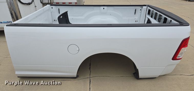 image for item EL5559 Pickup truck bed