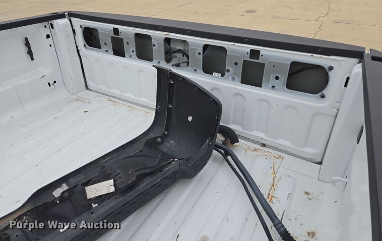 image for item EL5559 Pickup truck bed
