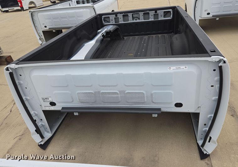 image for item EL5560 Pickup truck bed