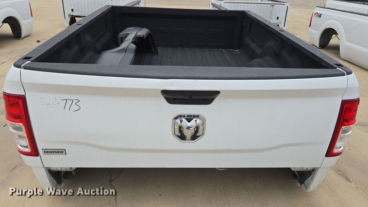 image for item EL5561 pickup truck bed