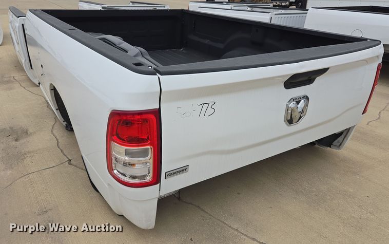 image for item EL5561 pickup truck bed