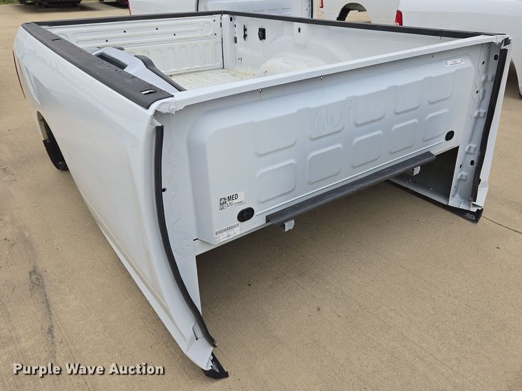 image for item EL5563 Pickup truck bed
