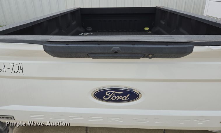 image for item EL5566 Pickup truck bed