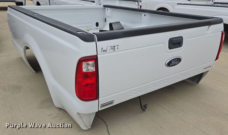 image for item EL5572 Pickup truck bed