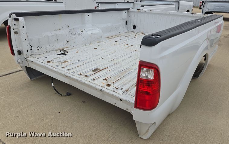 image for item EL5575 Pickup truck bed