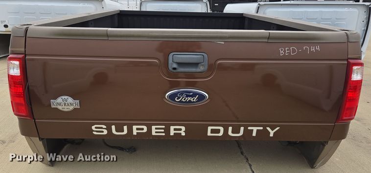 image for item EL5579 Pickup truck bed