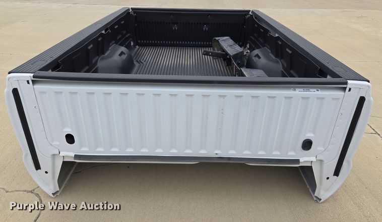 image for item EL5580 Pickup truck bed