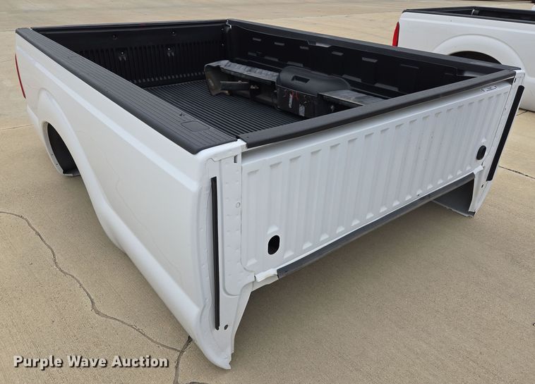 image for item EL5580 Pickup truck bed