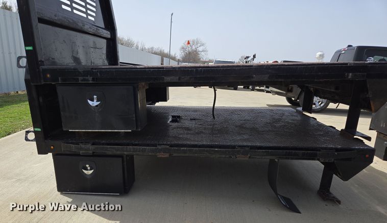 image for item EL5594 Flatbed