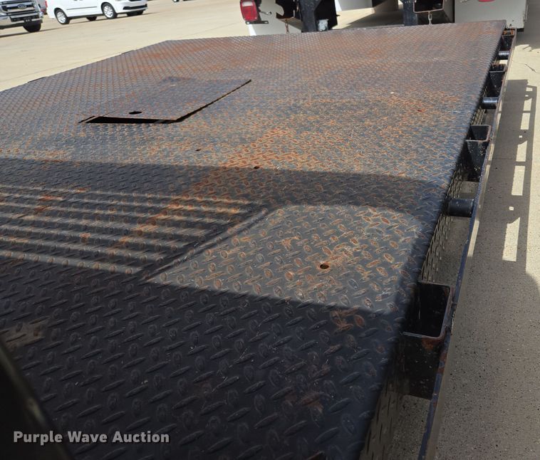 image for item EL5596 Cadet flatbed