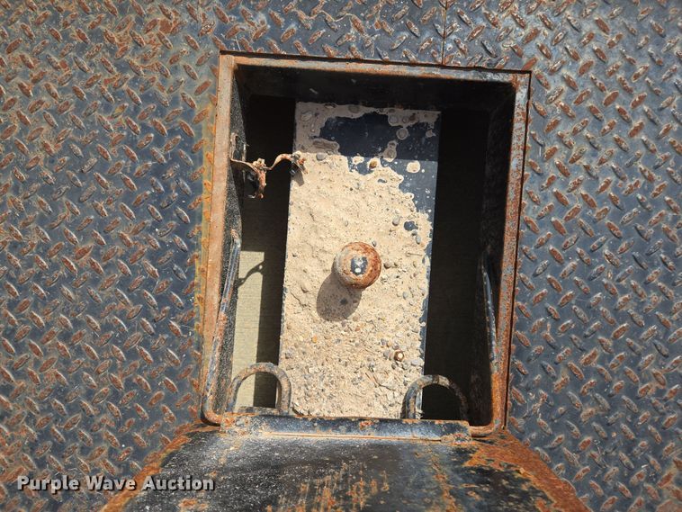 image for item EL5596 Cadet flatbed