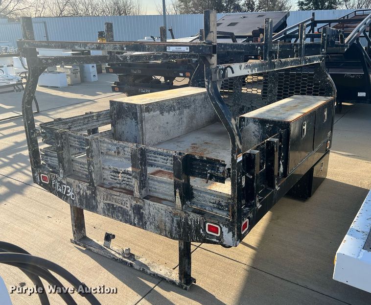 image for item EL5599 Knapheide PVMXS-838C flatbed