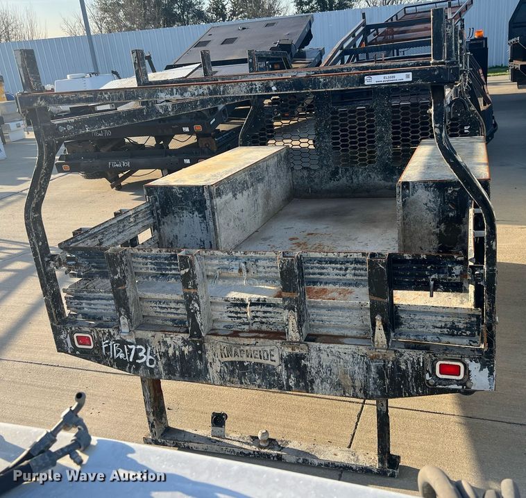 image for item EL5599 Knapheide PVMXS-838C flatbed