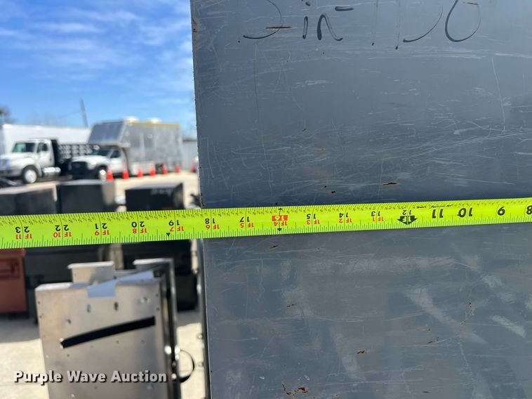 image for item EL5608 Utility bed accessories 