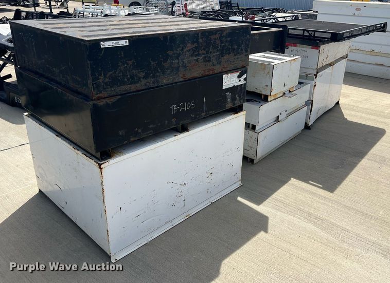 image for item EL5609 (8) toolboxes