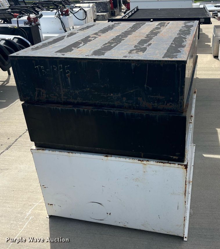 image for item EL5609 (8) toolboxes