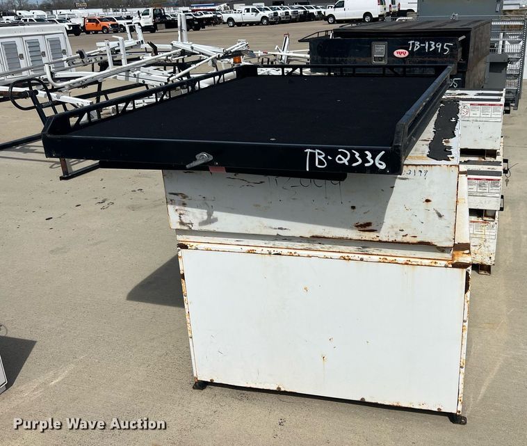 image for item EL5609 (8) toolboxes