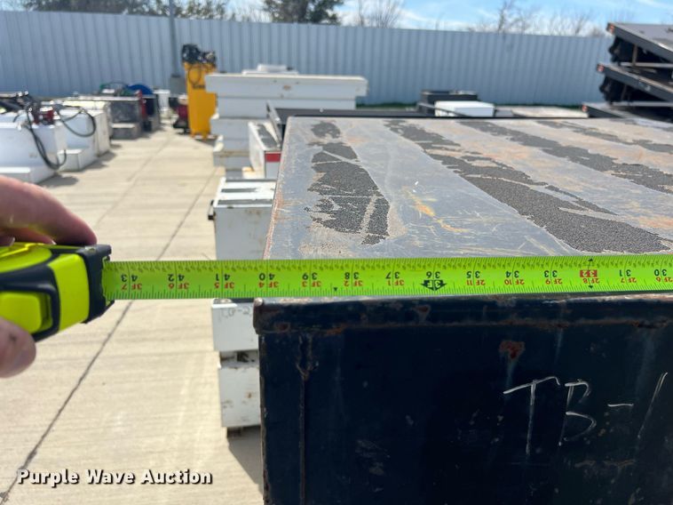 image for item EL5609 (8) toolboxes