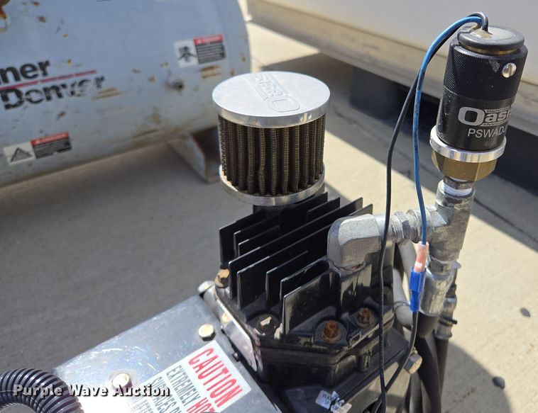 image for item EL5620 (4) air compressors