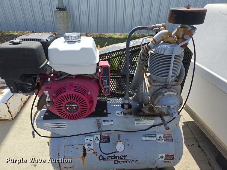 image for item EL5620 (4) air compressors